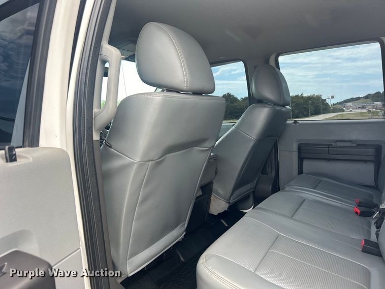 image for item DO6500 2014 Ford F250 Super Duty  Crew Cab pickup truck