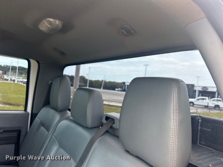 image for item DO6500 2014 Ford F250 Super Duty  Crew Cab pickup truck