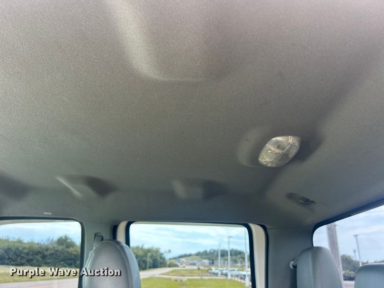 image for item DO6500 2014 Ford F250 Super Duty  Crew Cab pickup truck