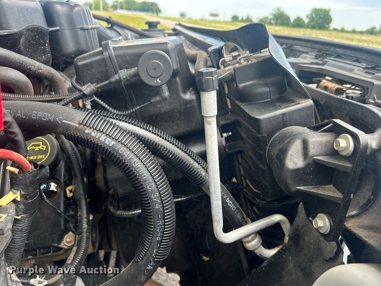 image for item DO6500 2014 Ford F250 Super Duty  Crew Cab pickup truck