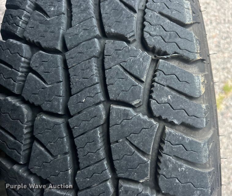 image for item DO6500 2014 Ford F250 Super Duty  Crew Cab pickup truck