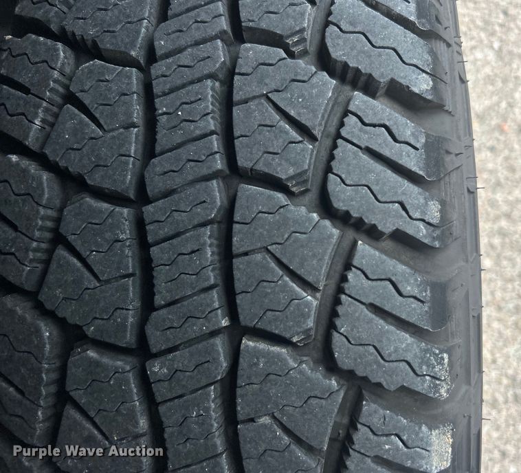 image for item DO6500 2014 Ford F250 Super Duty  Crew Cab pickup truck