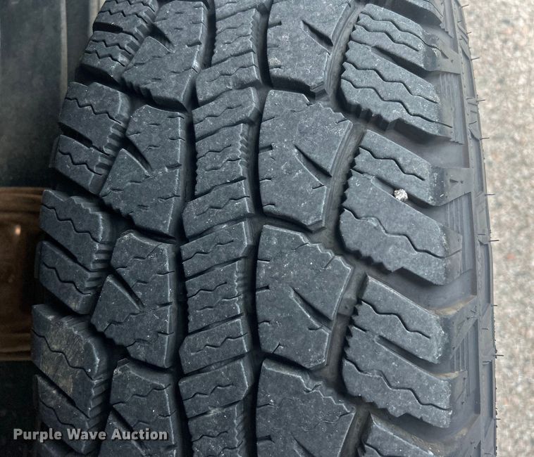 image for item DO6500 2014 Ford F250 Super Duty  Crew Cab pickup truck