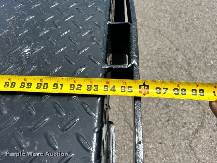 image for item DO6501 2017 Ford F550 Super Duty flatbed truck