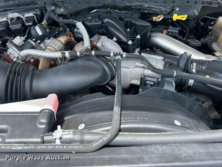 image for item DO6501 2017 Ford F550 Super Duty flatbed truck