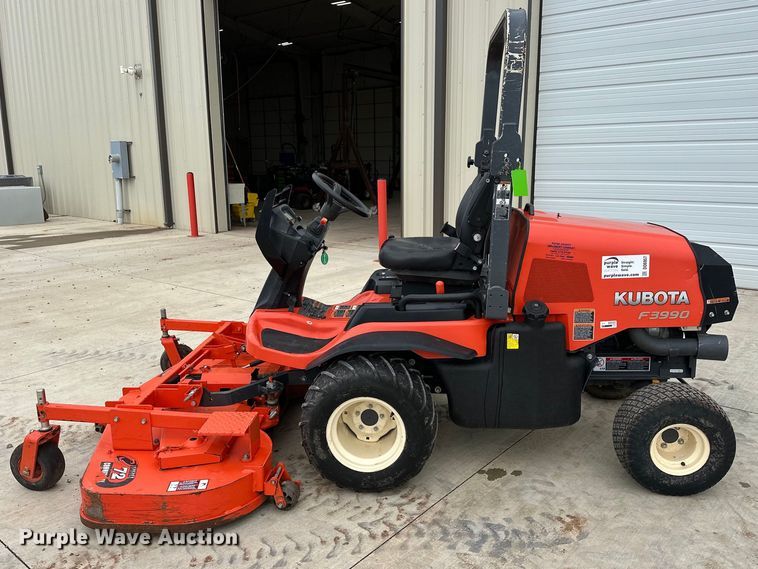 image for item DO6957 Kubota  F3990 lawn mower