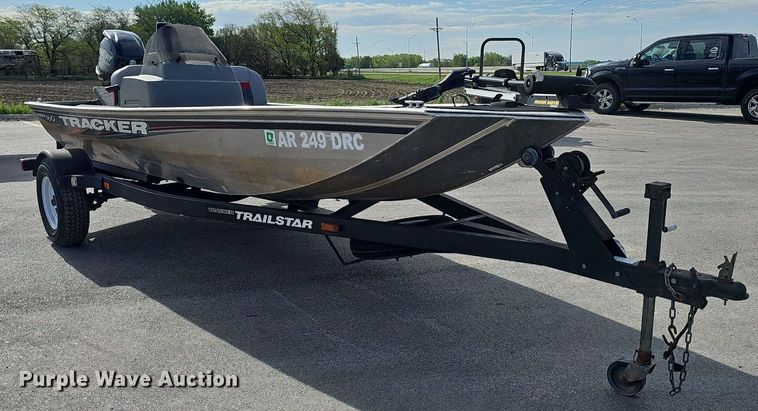 image for item DP0866 2017 Tracker Pro 160 boat