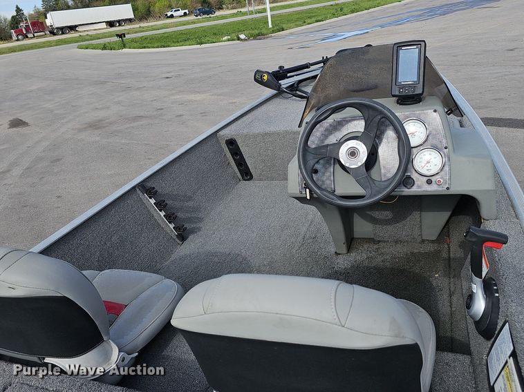 image for item DP0866 2017 Tracker Pro 160 boat