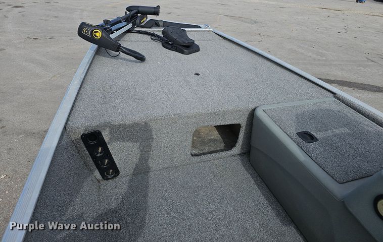 image for item DP0866 2017 Tracker Pro 160 boat