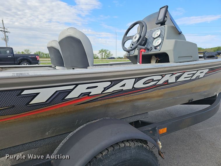 image for item DP0866 2017 Tracker Pro 160 boat