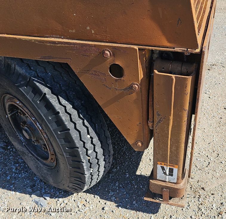 image for item DP0916 1980 Drott 3330 crane