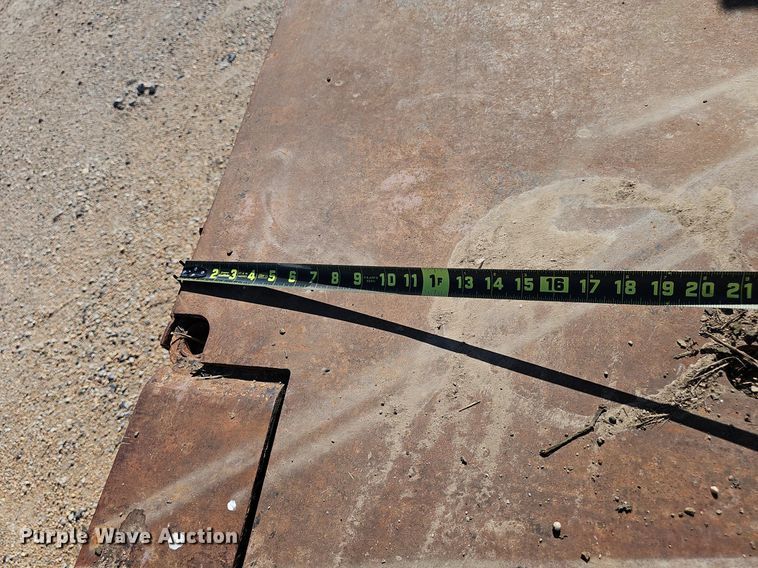 image for item DP0916 1980 Drott 3330 crane