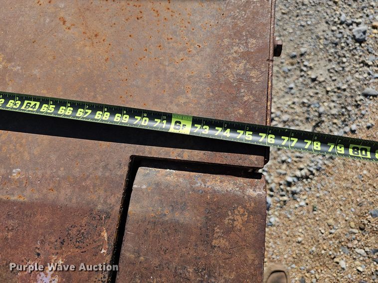 image for item DP0916 1980 Drott 3330 crane