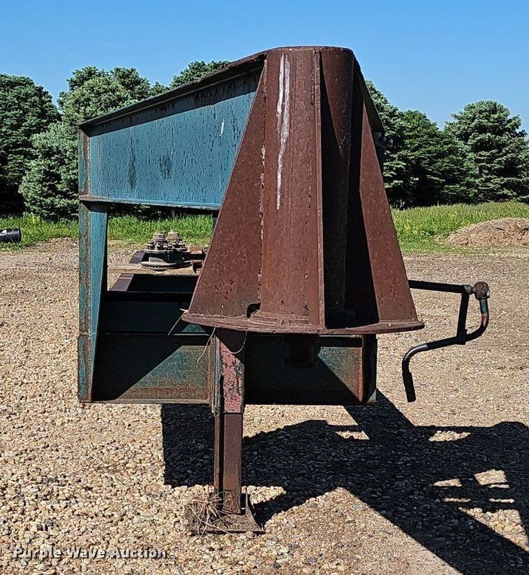 image for item DP0918 1980 W-W trailer frame