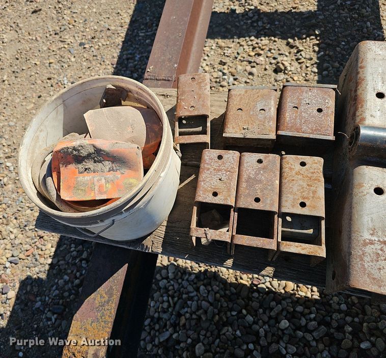 image for item DP0918 1980 W-W trailer frame