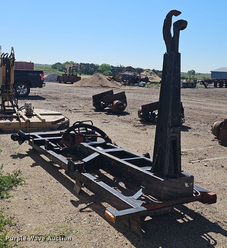 image for item DP0921 Hook lift bed