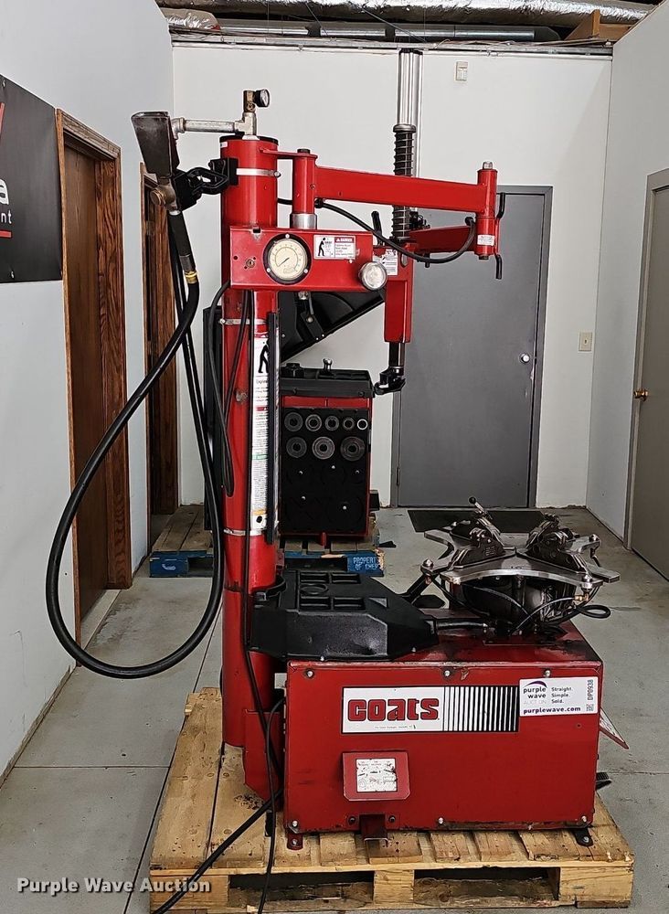 image for item DP0938 Coats 70X-EH-3 rim clamp tire machine
