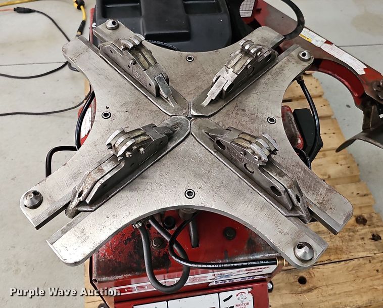 image for item DP0938 Coats 70X-EH-3 rim clamp tire machine