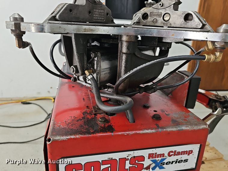 image for item DP0938 Coats 70X-EH-3 rim clamp tire machine