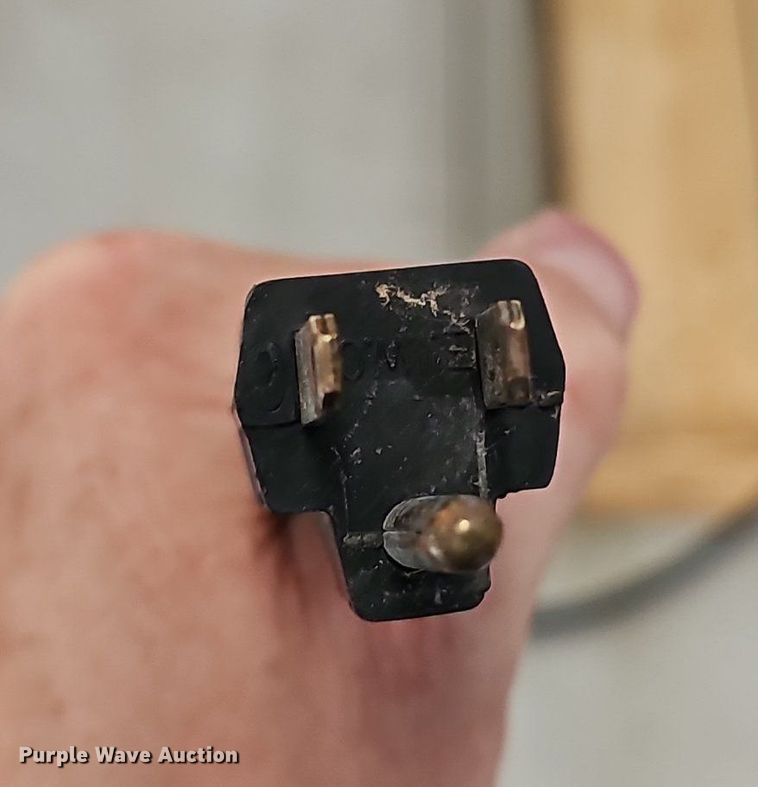 image for item DP0938 Coats 70X-EH-3 rim clamp tire machine