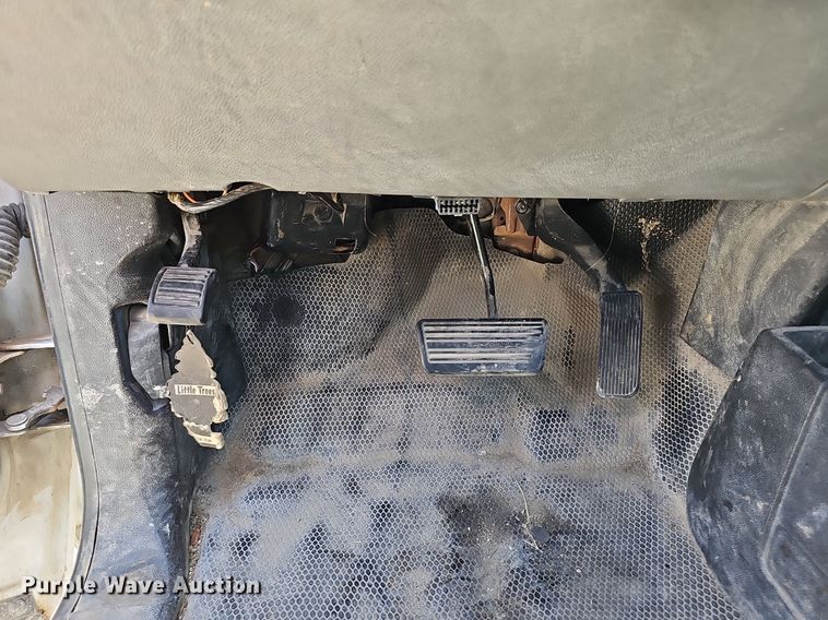 image for item DP6419 2010 Chevrolet Silverado 1500 pickup truck