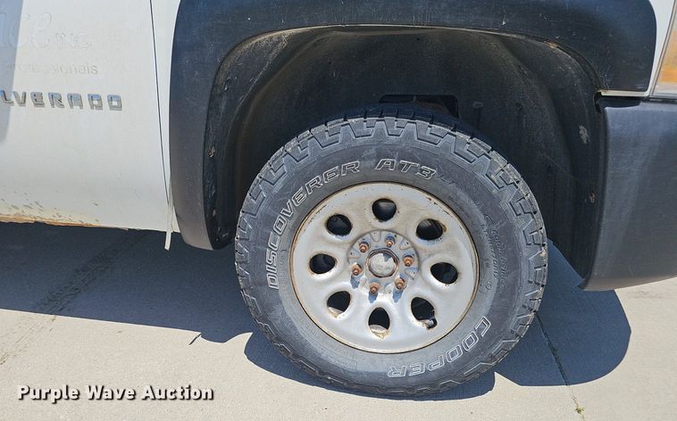 image for item DP6419 2010 Chevrolet Silverado 1500 pickup truck