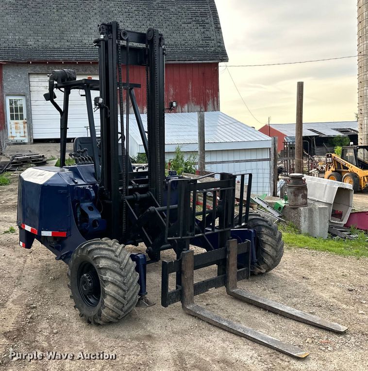 image for item DP8374 2005 Noble TM50 forklift