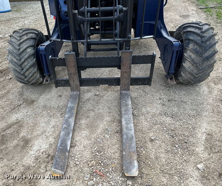 image for item DP8374 2005 Noble TM50 forklift