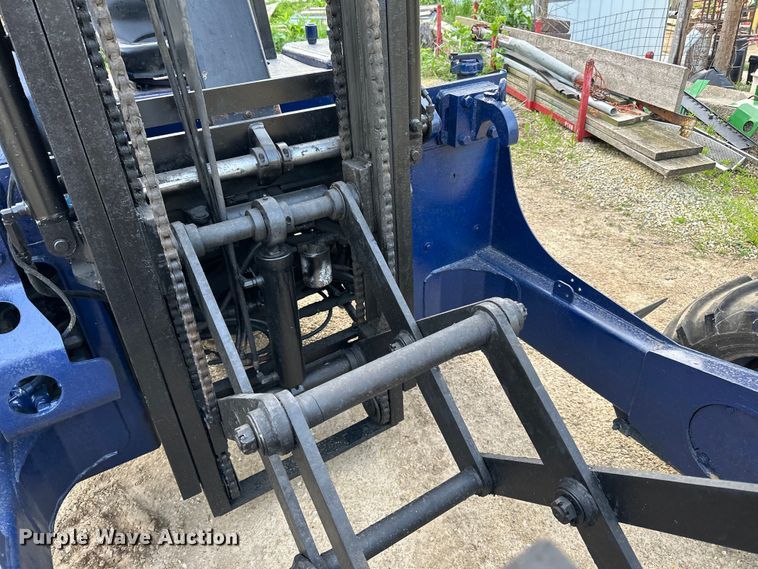 image for item DP8374 2005 Noble TM50 forklift