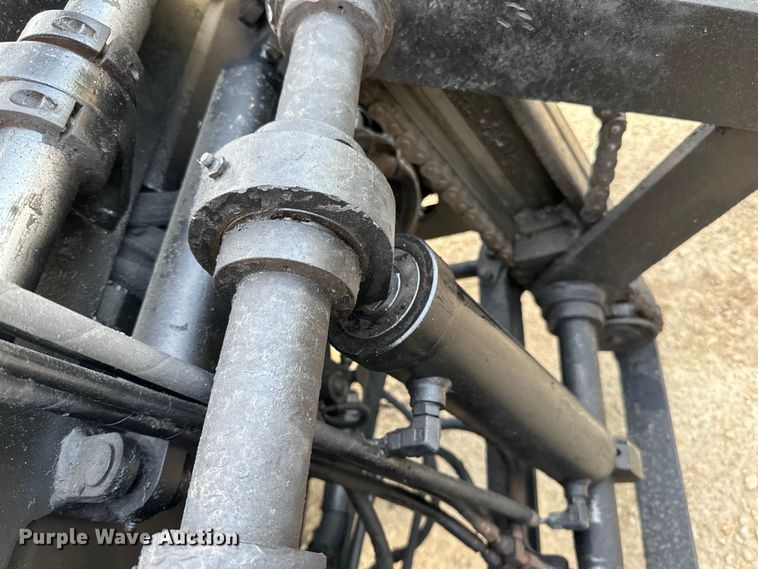 image for item DP8374 2005 Noble TM50 forklift