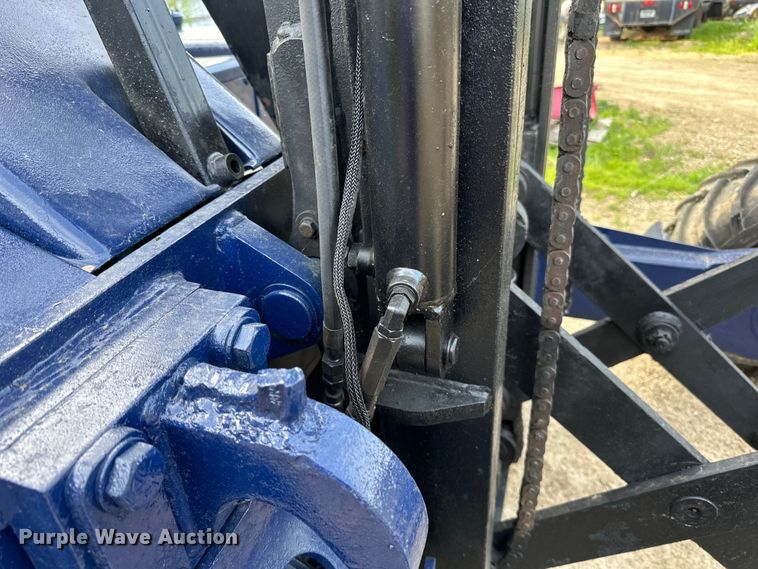 image for item DP8374 2005 Noble TM50 forklift