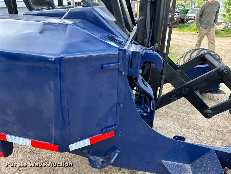 image for item DP8374 2005 Noble TM50 forklift