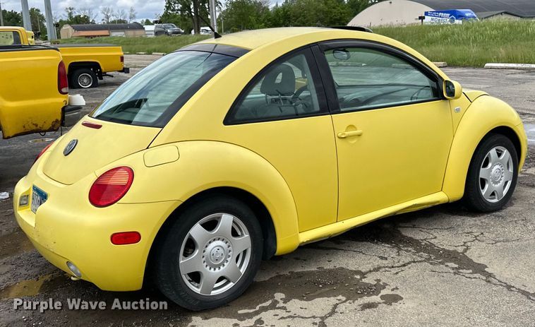 image for item DP8382 2001 Volkswagen  New Beetle 