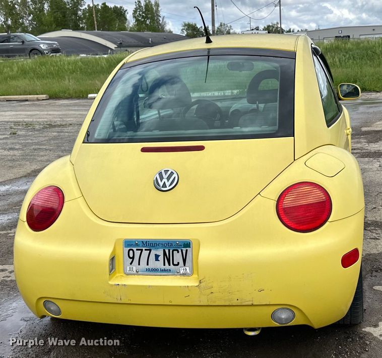 image for item DP8382 2001 Volkswagen  New Beetle 