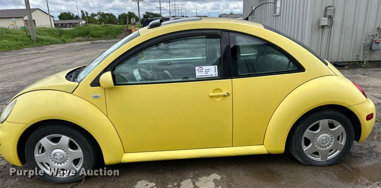 image for item DP8382 2001 Volkswagen  New Beetle 