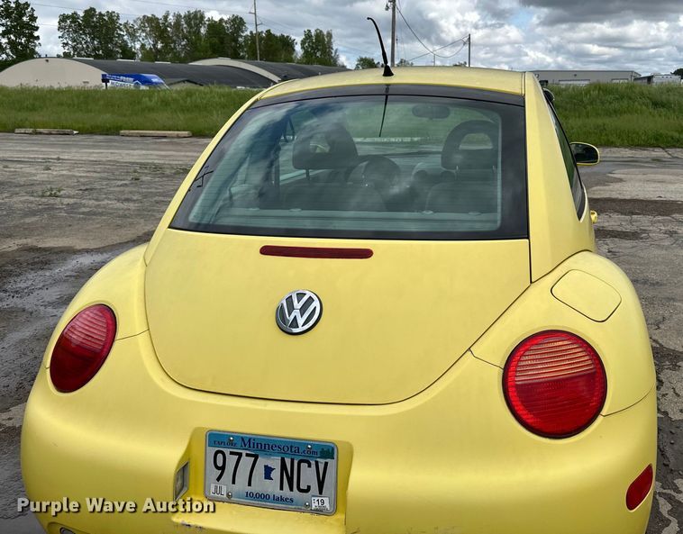 image for item DP8382 2001 Volkswagen  New Beetle 