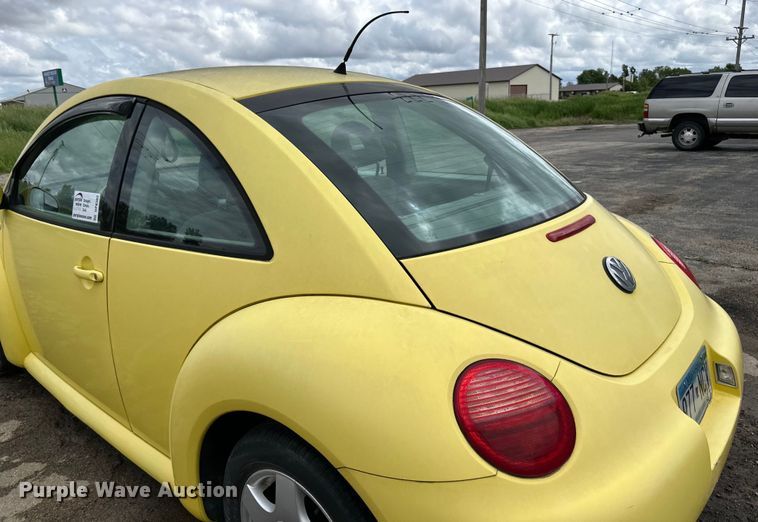 image for item DP8382 2001 Volkswagen  New Beetle 
