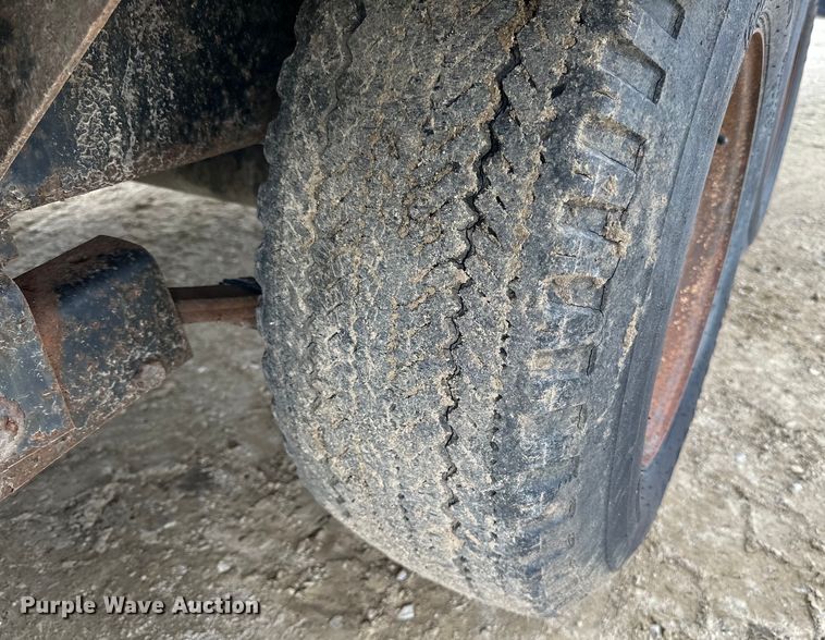 image for item DP8392 1979 Fairmont Steel Products equipment trailer