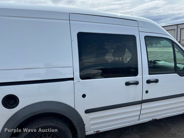 image for item DQ0694 2013 Ford  Transit Connect XLT van
