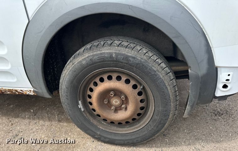 image for item DQ0694 2013 Ford  Transit Connect XLT van