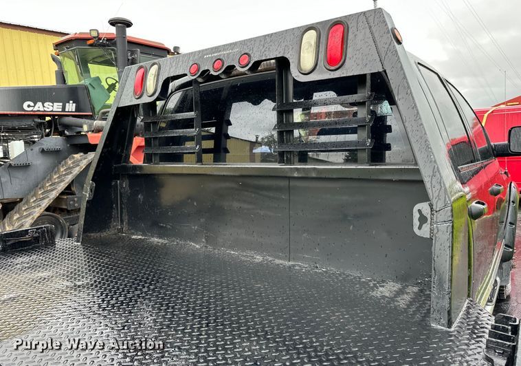 image for item DQ0834 2005 Dodge  Ram 3500 Quad Cab flatbed pickup truck