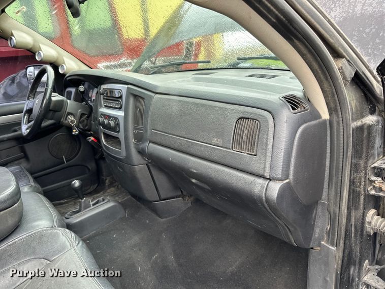 image for item DQ0834 2005 Dodge  Ram 3500 Quad Cab flatbed pickup truck