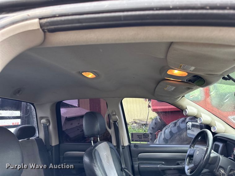 image for item DQ0834 2005 Dodge  Ram 3500 Quad Cab flatbed pickup truck