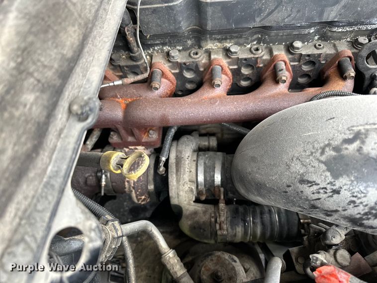 image for item DQ0834 2005 Dodge  Ram 3500 Quad Cab flatbed pickup truck