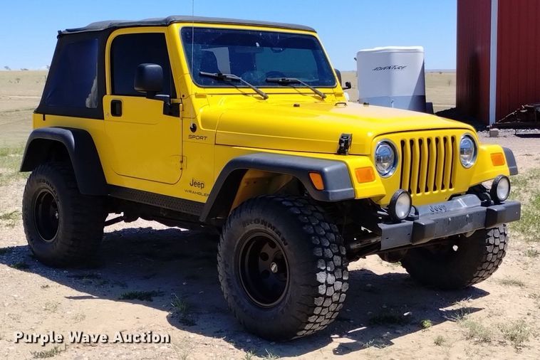 image for item DQ6114 2003 Jeep Wrangler Sport SUV