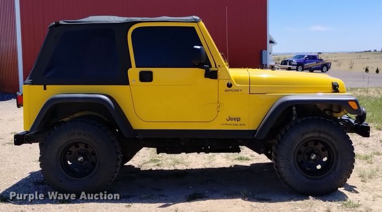 image for item DQ6114 2003 Jeep Wrangler Sport SUV