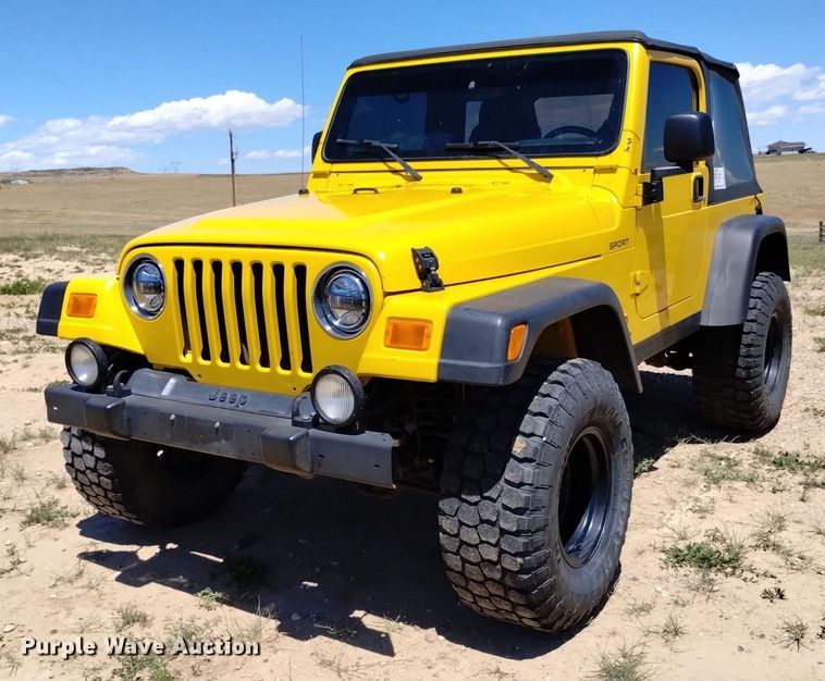 image for item DQ6114 2003 Jeep Wrangler Sport SUV
