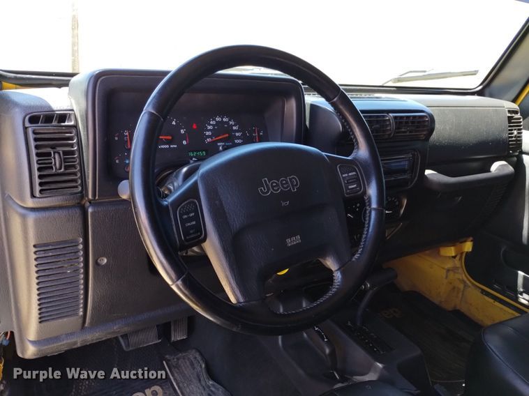 image for item DQ6114 2003 Jeep Wrangler Sport SUV