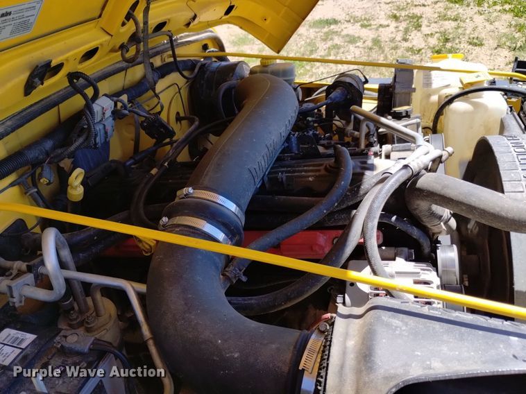 image for item DQ6114 2003 Jeep Wrangler Sport SUV