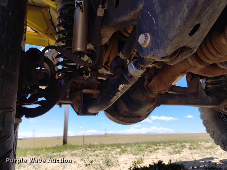 image for item DQ6114 2003 Jeep Wrangler Sport SUV